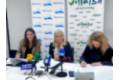 Marta del Olmo, Mariola Vargas y Estíbaliz Cordón firman el convenio de colaboración